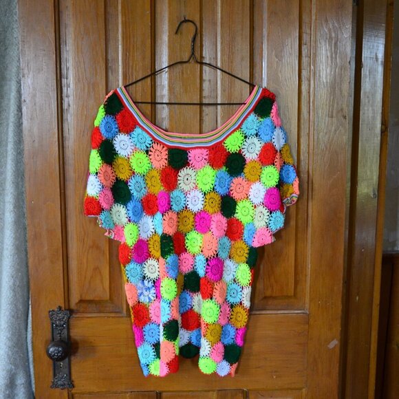 Hand Crocheted Flower Top - Picture 2 of 11